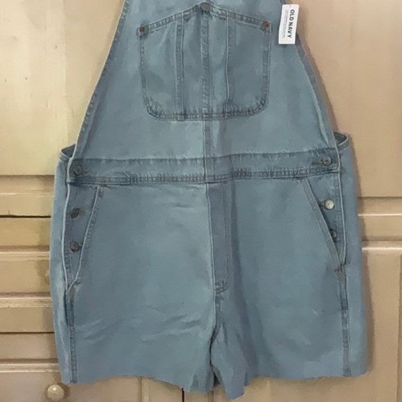 OLD NAVY OVERALL shorts Size XL Denim Light Wash Blue NWT 100% Cotton - Picture 3 of 7